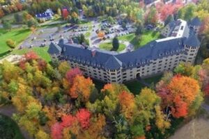 Picture of Golden Eagle Lodge
