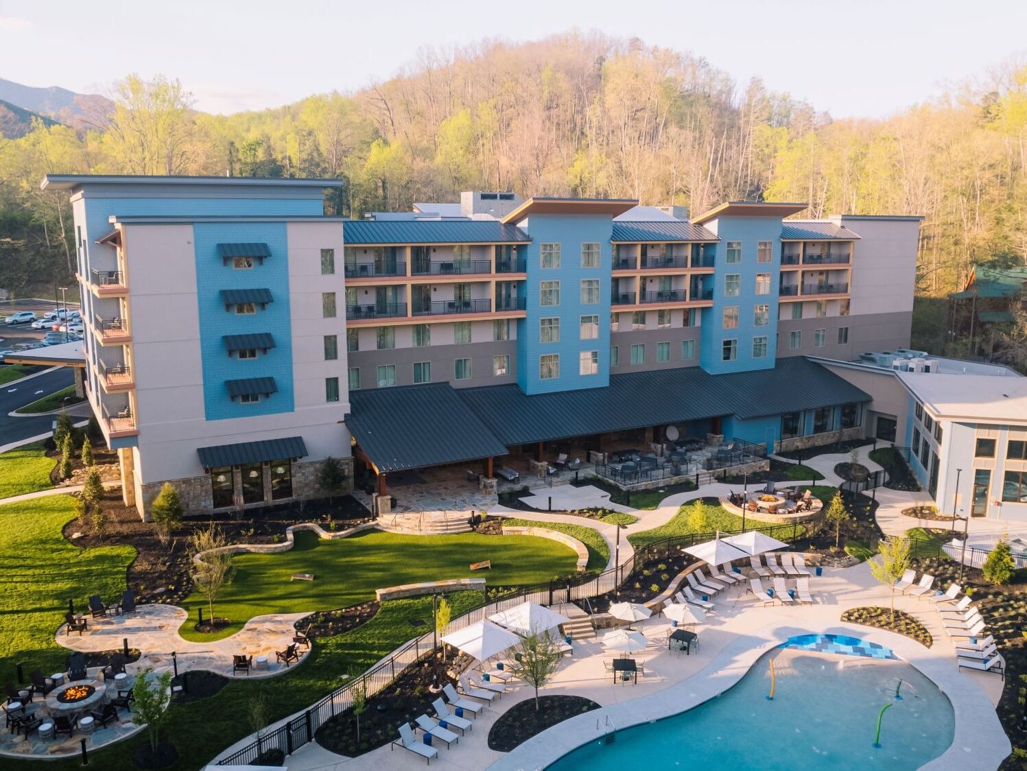 Picture of Embassy Suites by Hilton Gatlinburg Resort