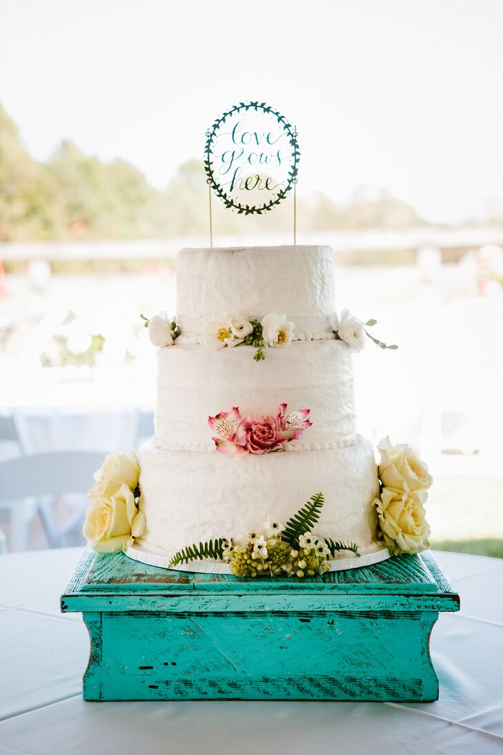 Rustic Buttercream Cake with Rustic Teal Cake Stand