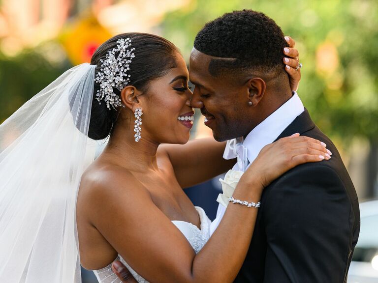 51 Wedding Hairstyles For Long Hair That Look Great Without or Without