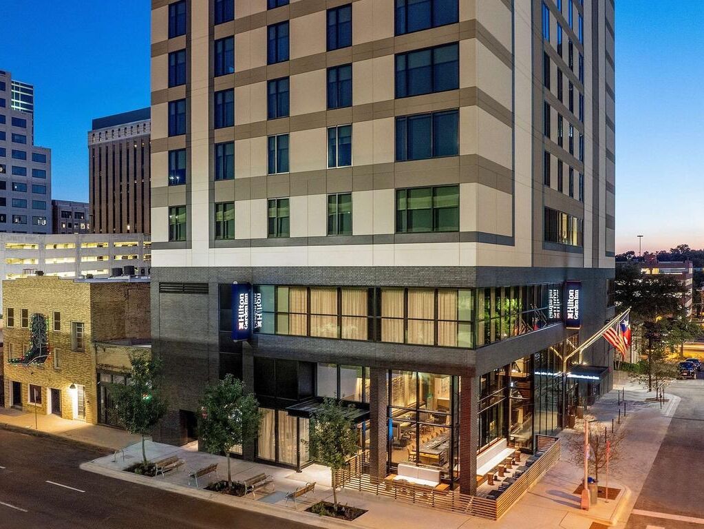 Picture of Hilton Garden Inn Austin University Capitol District