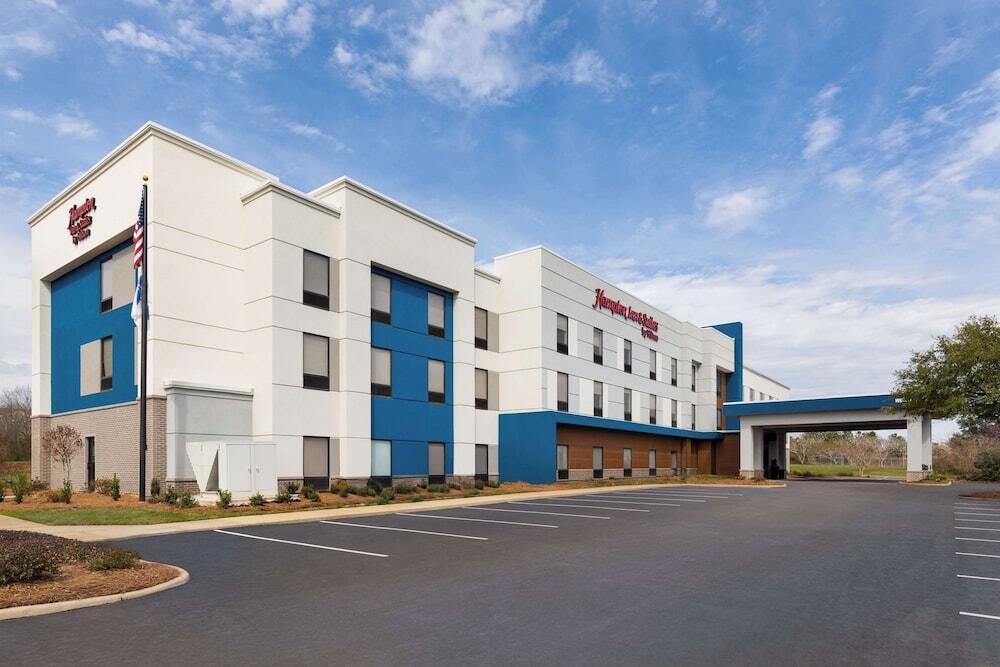 Picture of Hampton Inn & Suites Dothan