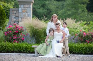Family on Wedding Day in Easton, Massachusetts