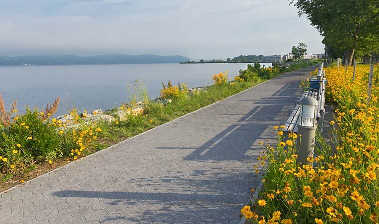 Picture of Scenic Hudson RiverWalk Park at Tarrytown
