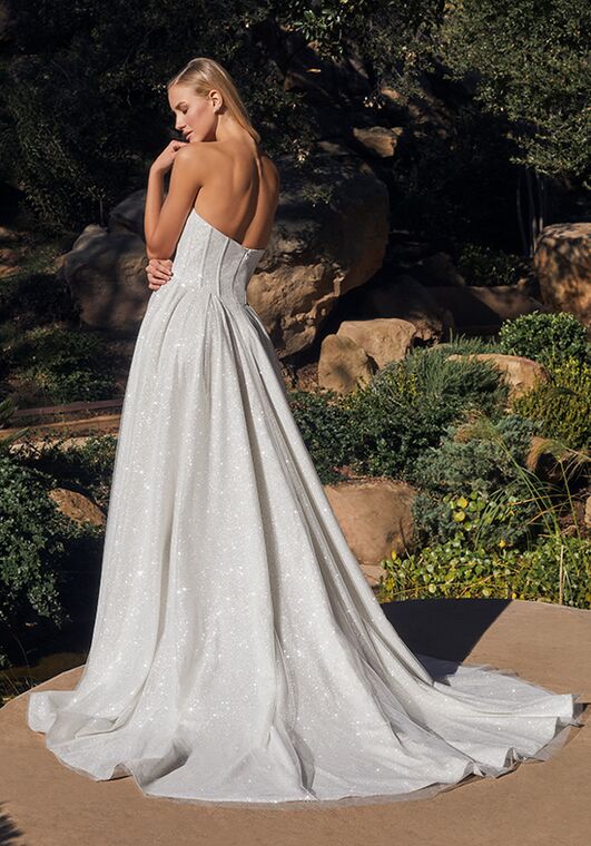 Casablanca Bridal Style 2533 Vail A-Line Wedding Dress - 2