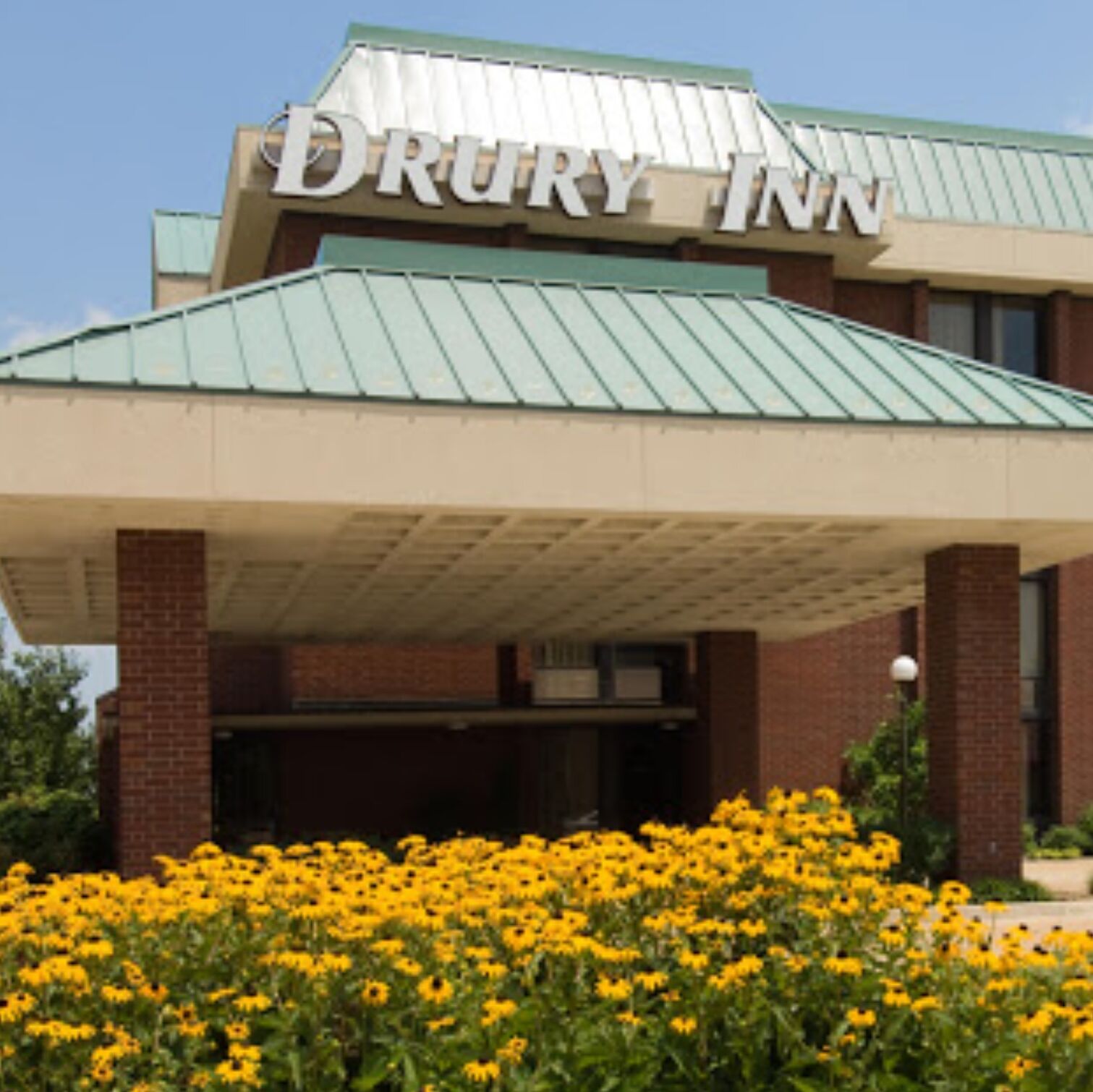 Picture of Drury Inn & Suites St. Louis Fenton