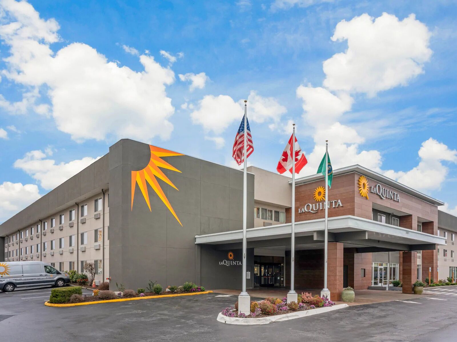 Picture of La Quinta Inn & Suites by Wyndham Seattle Federal Way