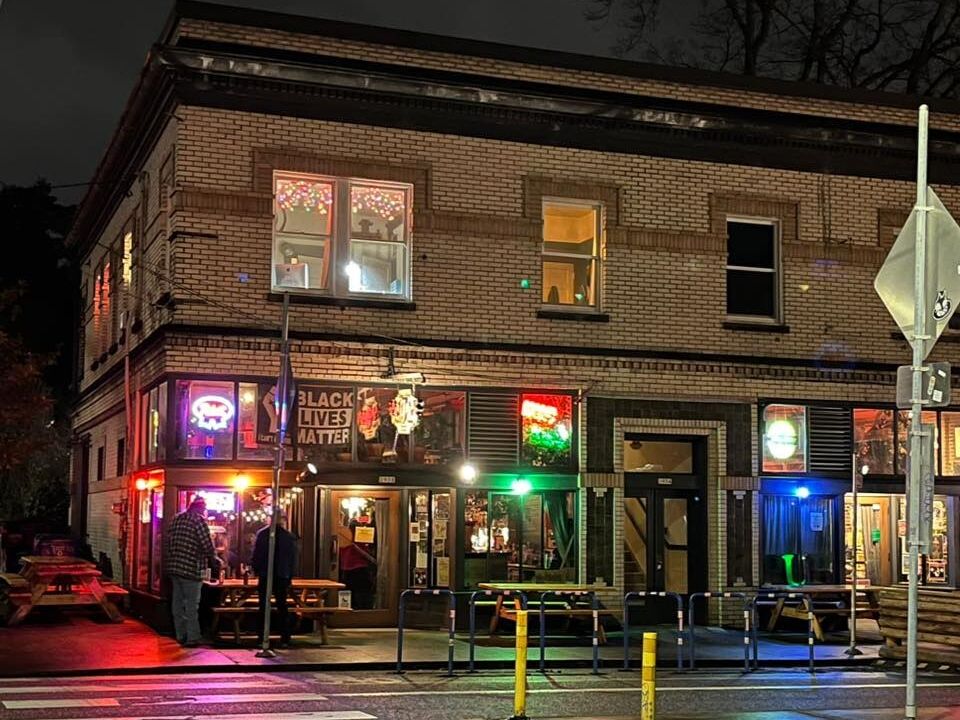 Picture of Laurelthirst Public House