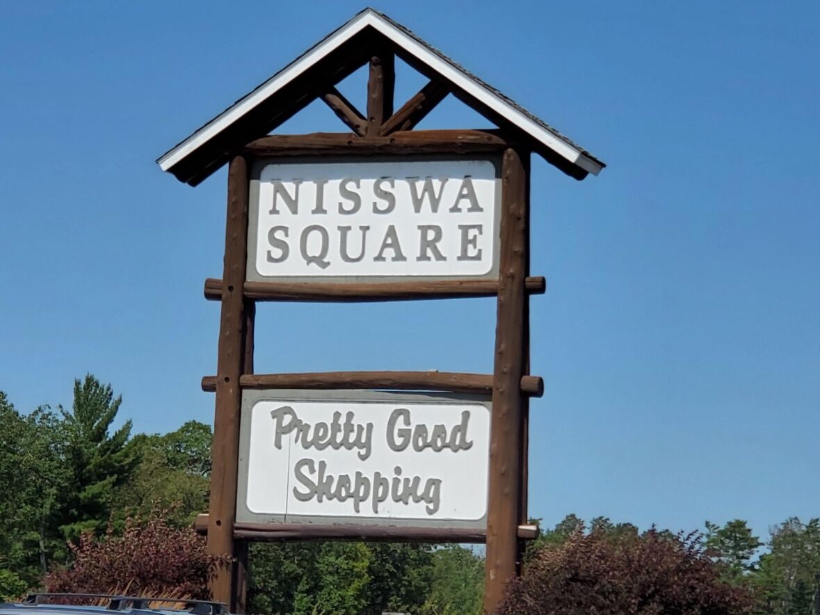 Picture of Downtown Nisswa Shopping