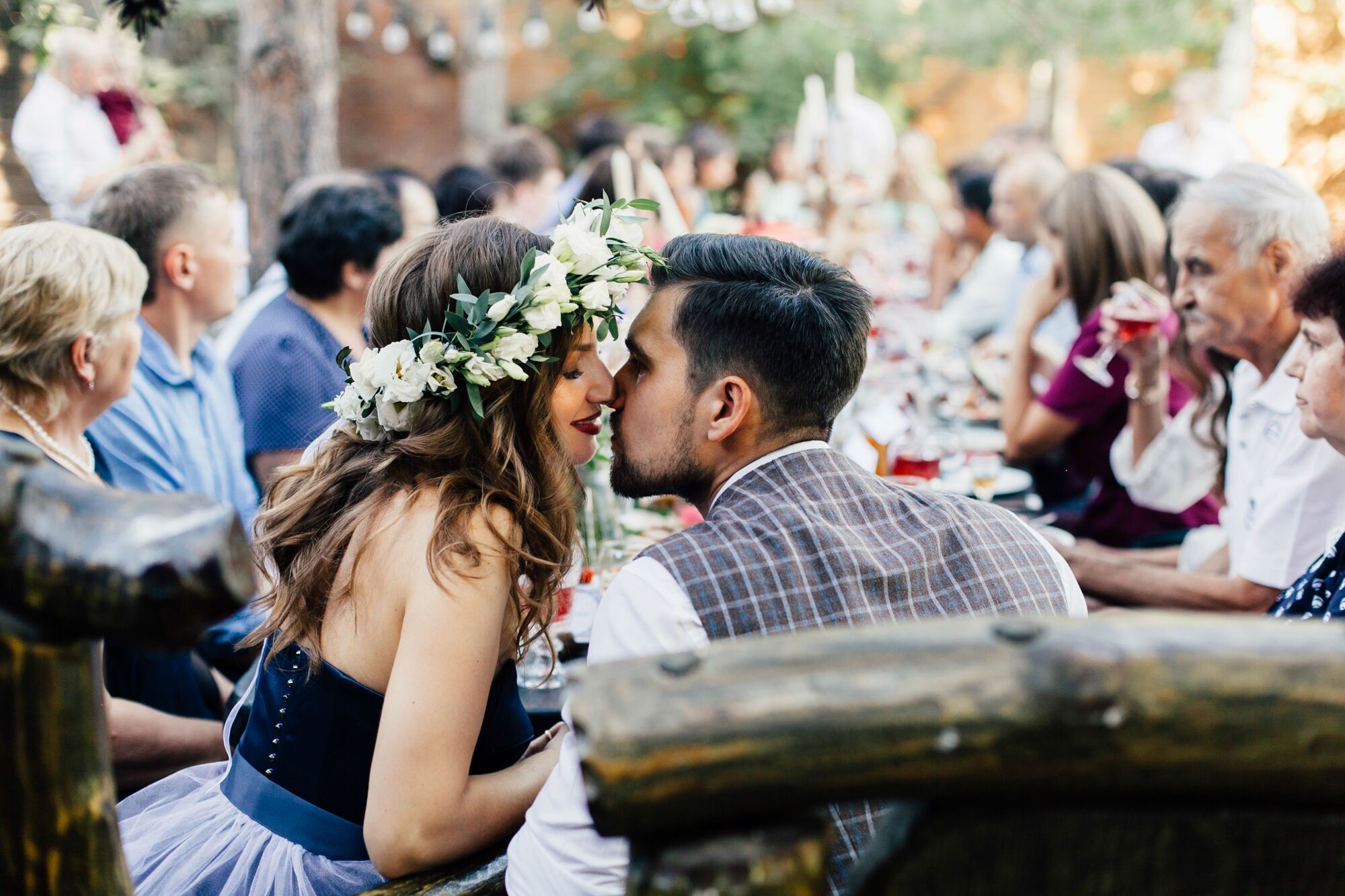 Your Ultimate Guide to the Wedding Garter Tradition