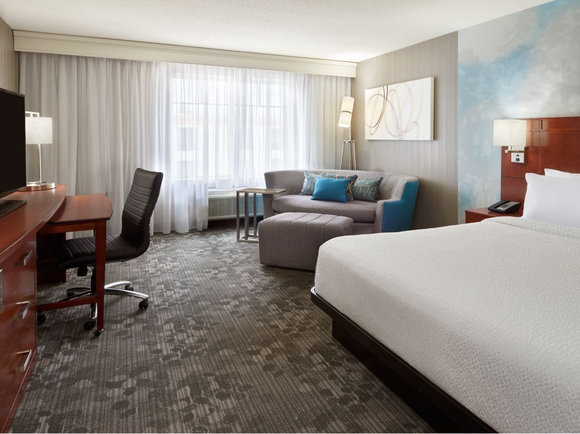 Picture of Courtyard by Marriott Ottawa Downtown