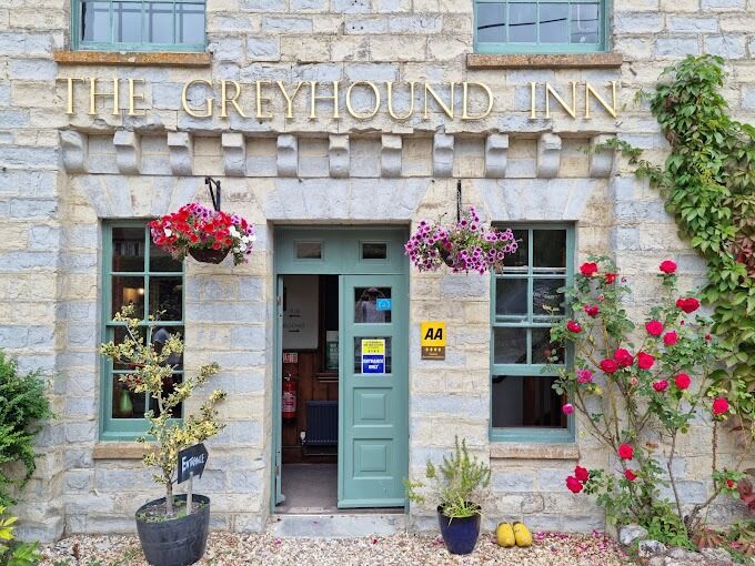 Picture of The Greyhound Inn