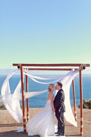 Structured Wooden Ceremony Pergola