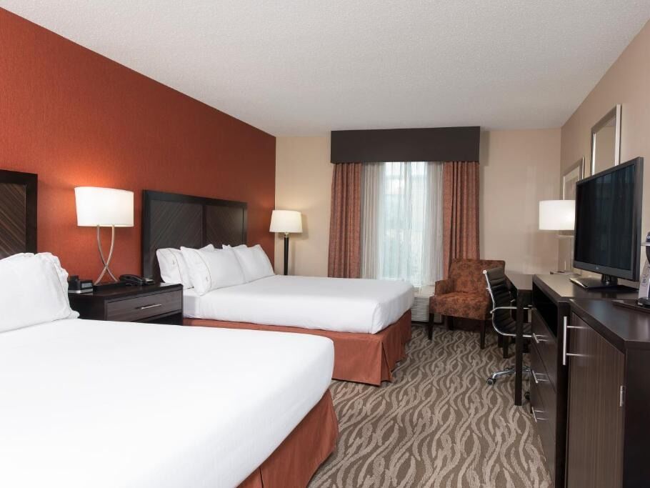 Picture of Holiday Inn Express & Suites Grand Rapids-North, an IHG Hotel