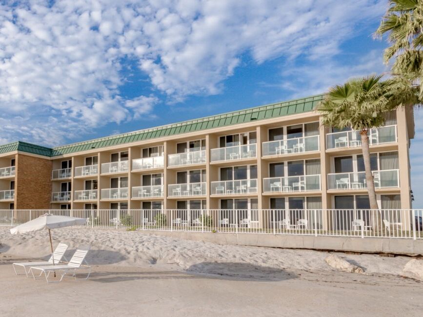 Picture of OCEAN BREEZE INN