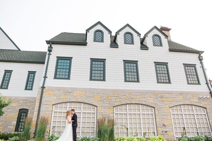The bride and groom hosted their reception in the open, light-filled social halls of Keller Golf Course in Maplewood, Minnesota.
