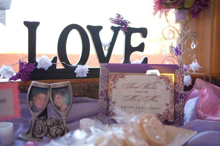 Stephanie's mother arranged table decor in romantic shades of pink and purple. "I didn't need a wedding decorator because I was lucky enough to have my mother," says Stephanie.