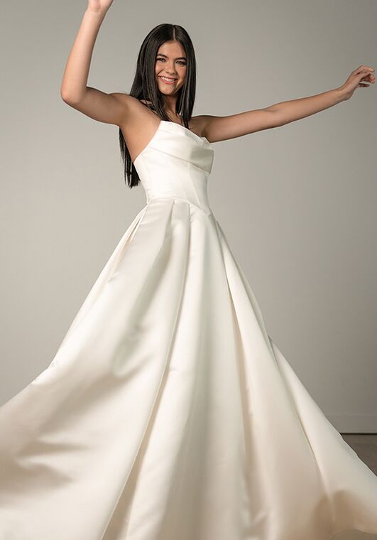 Stella York SY8084 Ball Gown Wedding Dress - 2