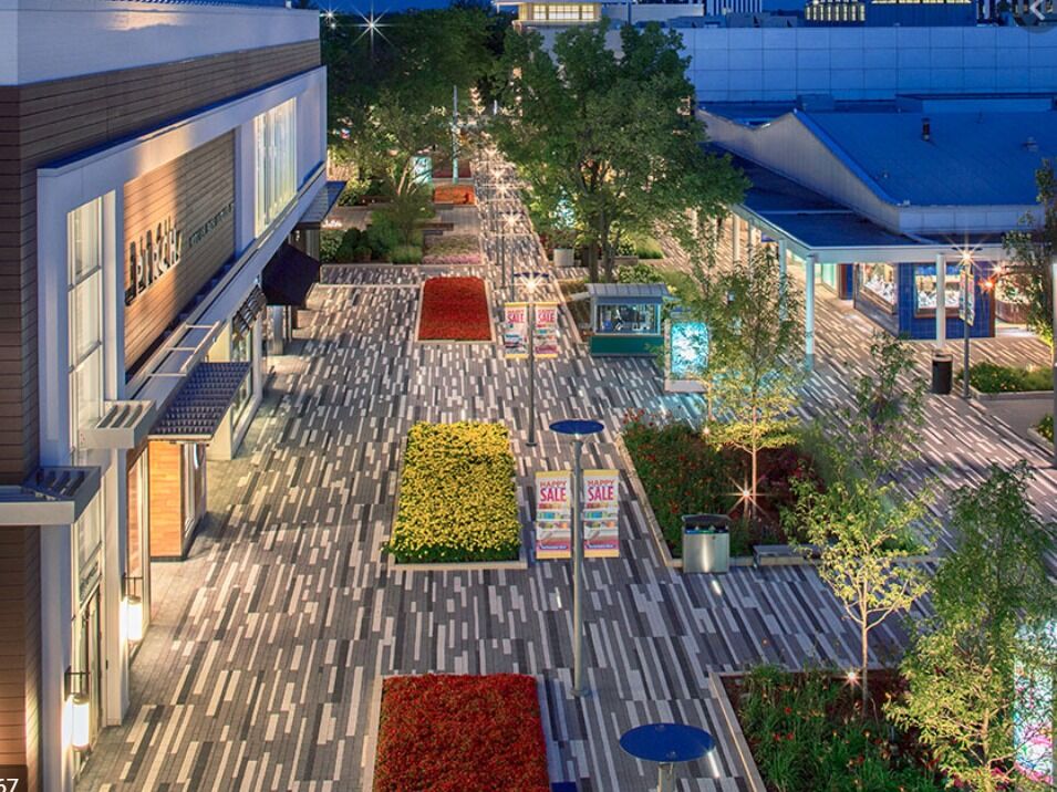 Picture of Oakbrook Center