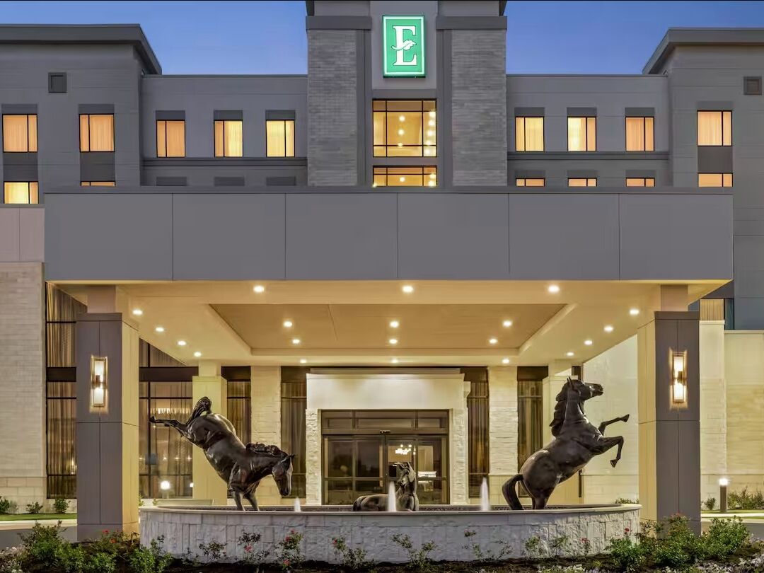 Picture of Embassy Suites by Hilton Round Rock
