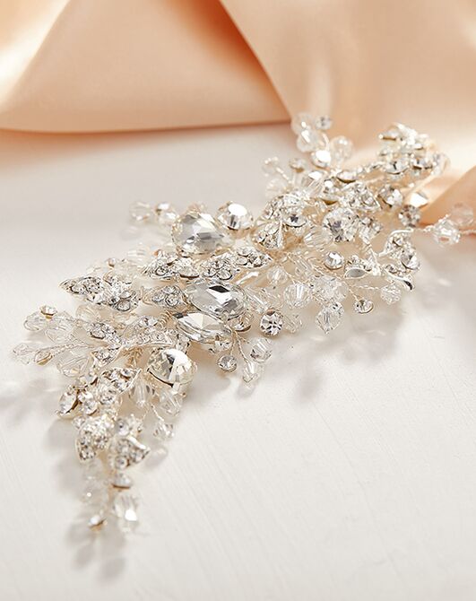 AW Bridal AW BRIDAL Wedding Hair Clip Bridal Hair Comb Rhinestones Wedding  Hair Accessories for Brides Flower Girl Bridal Hair Pieces (Sliver) Wedding  Hair Pin, Comb + Clip | The Knot