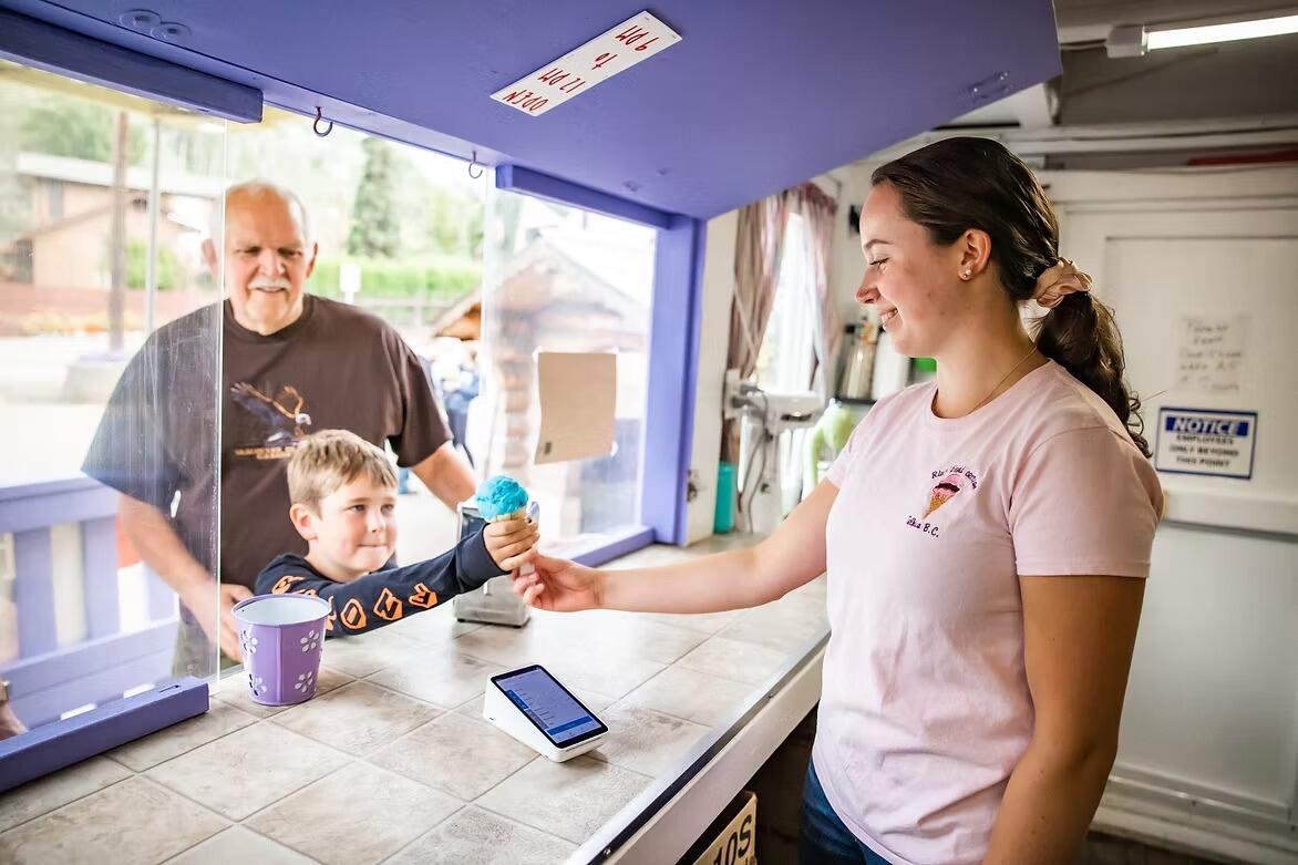 Picture of River Bend Ice Cream