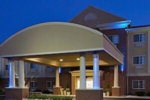 Picture of Holiday Inn Express Hotel & Suites Defiance an IHG Hotel