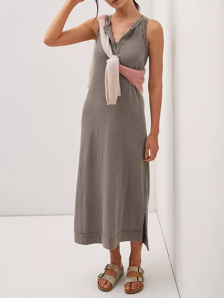 Gray midi henley dress with V-neck and collar