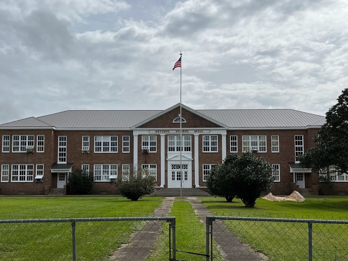 Picture of Washington Old Schoolhouse