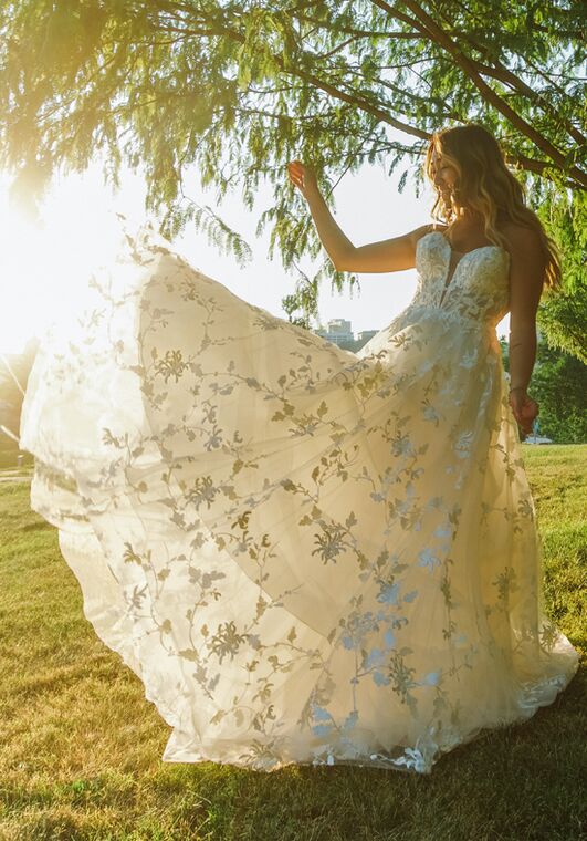 Essense of Australia D3258 A-Line Wedding Dress - 2