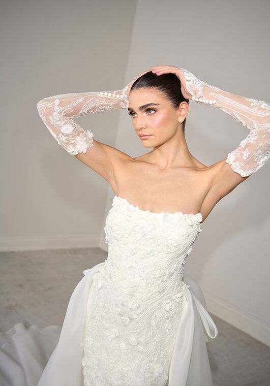 Justin Alexander Signature Ophelia Fit-and-Flare Wedding Dress - 4