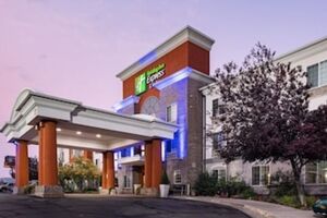 Picture of Holiday Inn Express Evanston an IHG Hotel