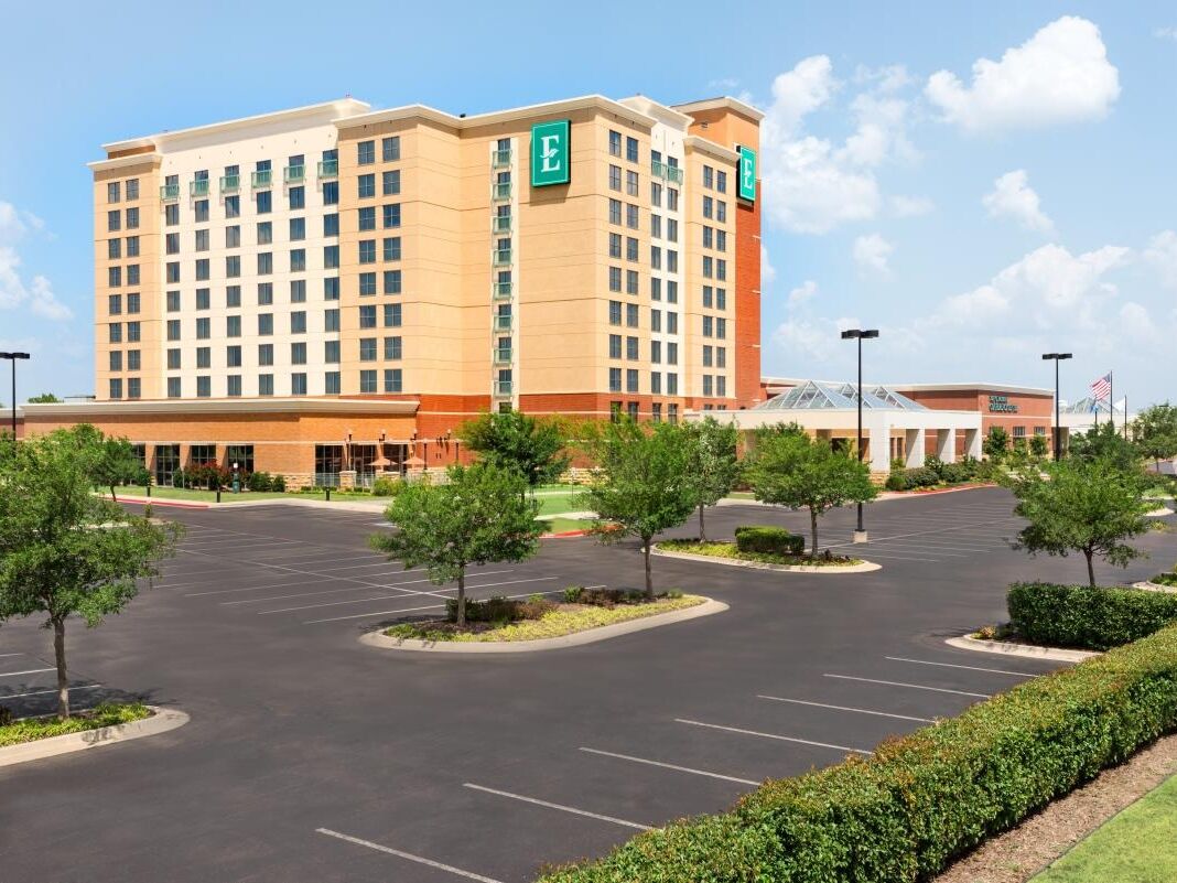Picture of Embassy Suites by Hilton Norman Hotel & Conference Center