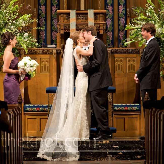 Simple Ceremony Decor