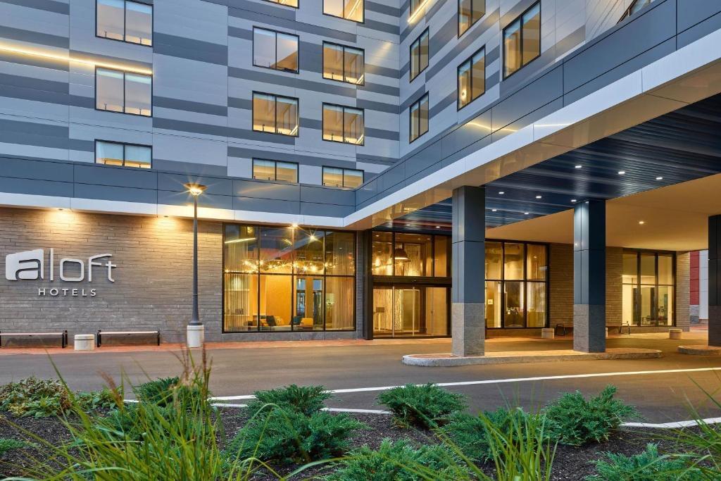 Picture of Aloft Portland, ME