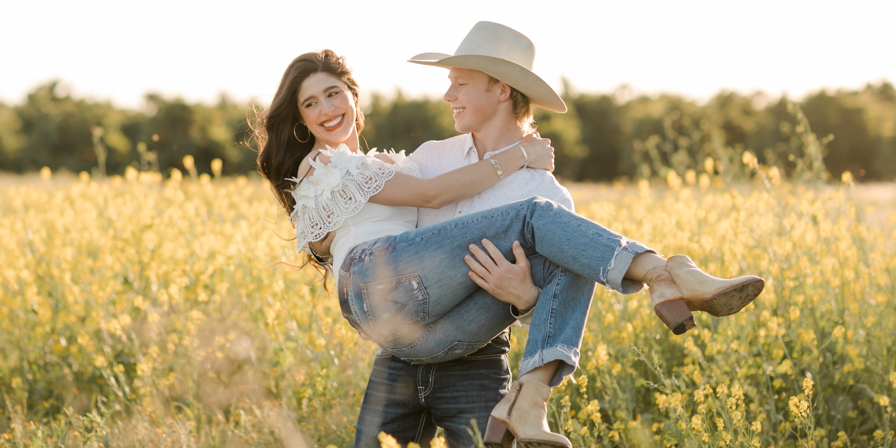 Lily & Dawson  Home Page Banner