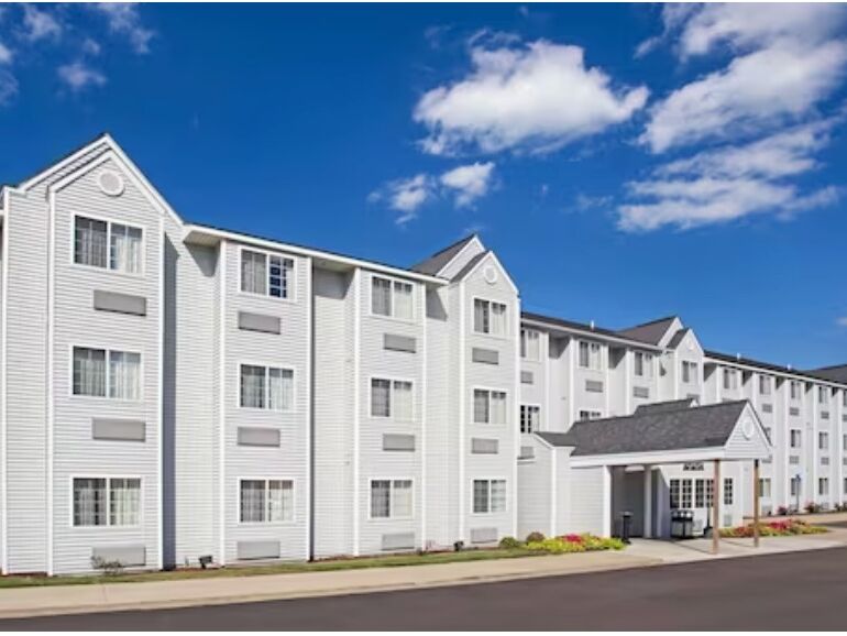 Picture of Microtel Inn & Suites by Wyndham Holland