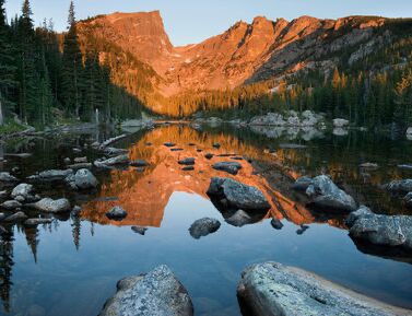 Picture of Emerald Lake Trail