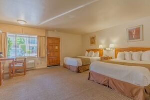 Picture of Mariposa Lodge