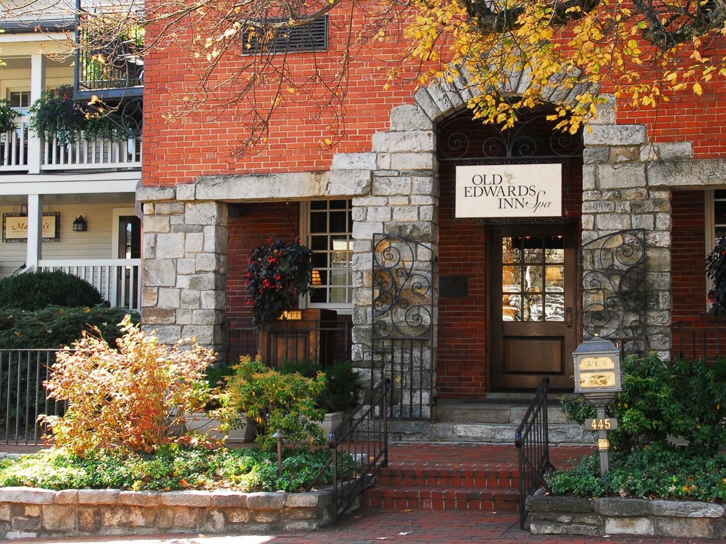 Picture of Old Edwards Inn and Spa