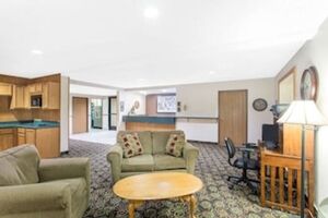 Picture of Super 8 by Wyndham Dodgeville