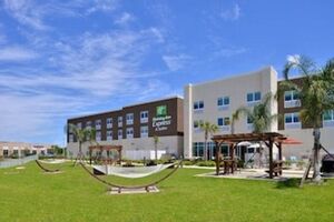 Picture of Holiday Inn Express & Suites Trinity