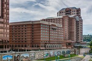 Picture of Embassy Suites by Hilton Cincinnati RiverCenter