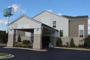 Picture of Holiday Inn Express & Suites Birmingham Trussville an IHG Hotel
