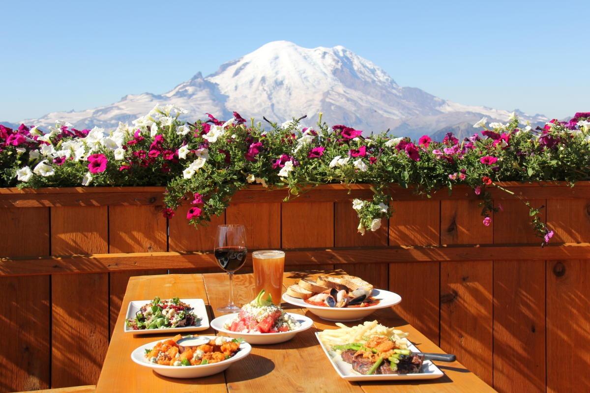 Picture of Summit House Restaurant / Crystal Mountain