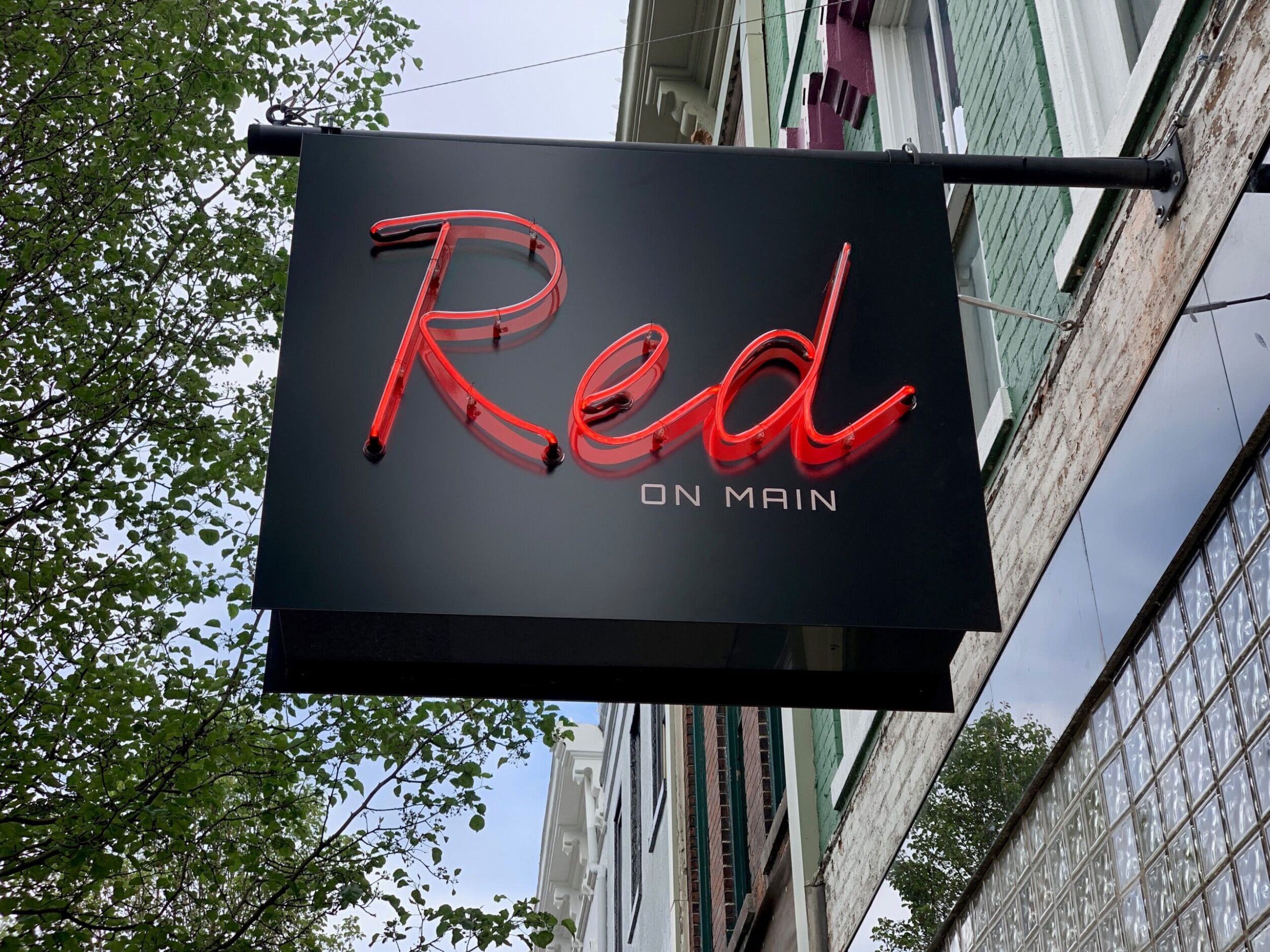 Picture of RED ON MAIN
