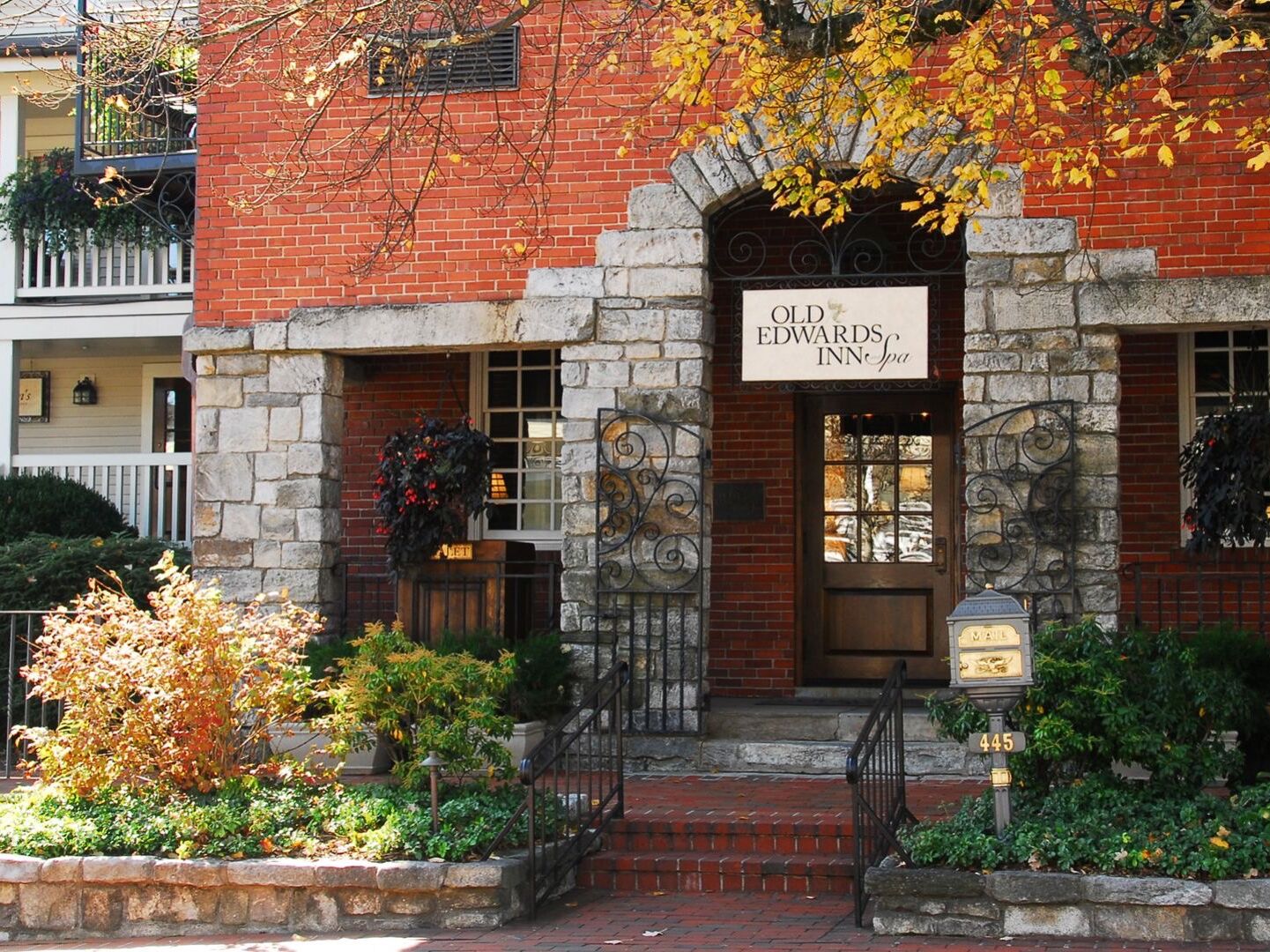Picture of Old Edwards Inn and Spa
