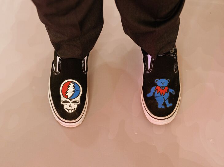 Groom's Shoes With Designs Inspired by the Grateful Dead