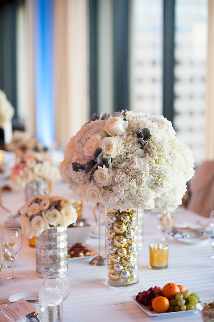 Metallic Christmas Ornament-Filled Centerpieces