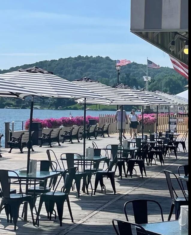 Picture of iL Porto on Lake Mohawk